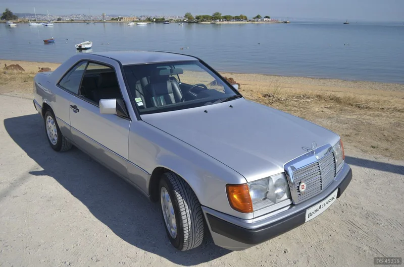 1992 Mercedes-Benz 300 Ce in Paio Pires 3