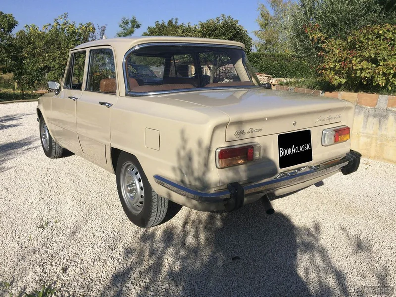 1974 Alfa Romeo Giulia Nuova Super in Perugia 3