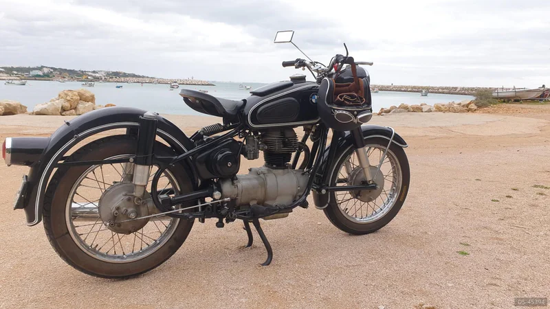 1966 BMW R27 in Ferreiras 5