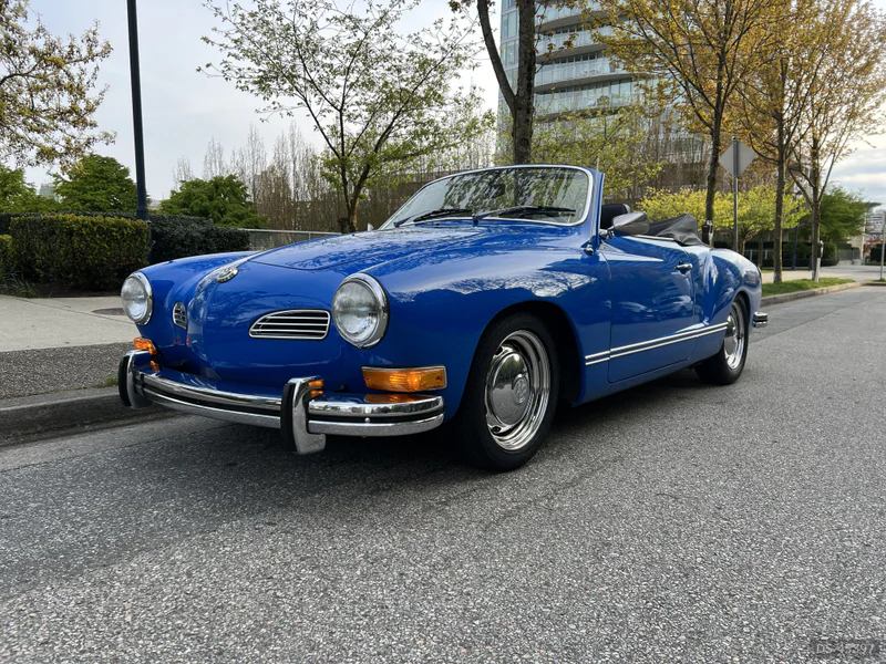 1972 Volkswagen Karmann Ghia in Vancouver 3