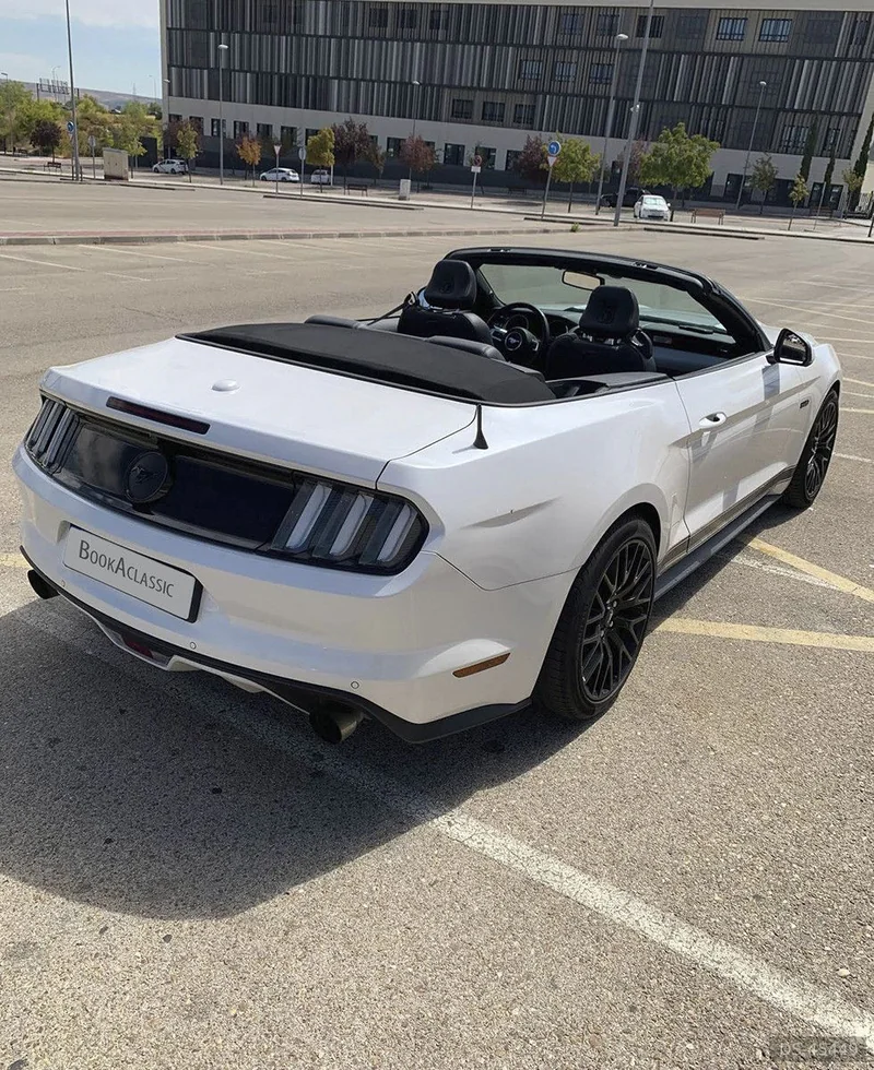 2018 Ford Mustang Cabrio in Alcobendas 3