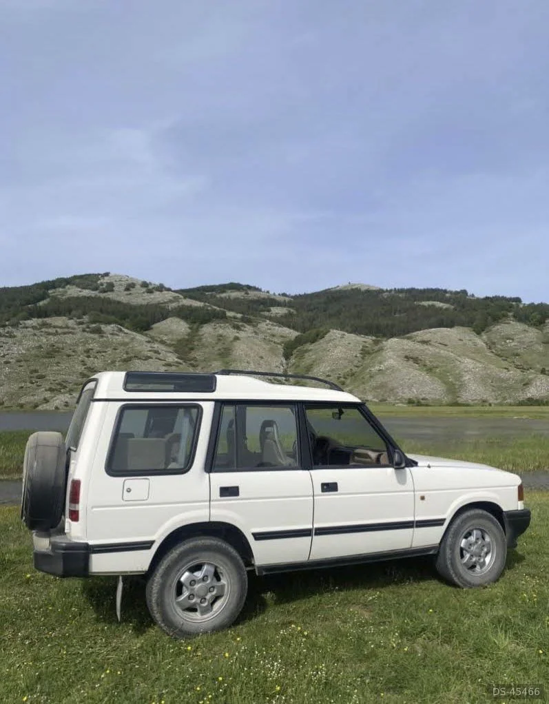 1996 Land Rover Discovery in Roma 2