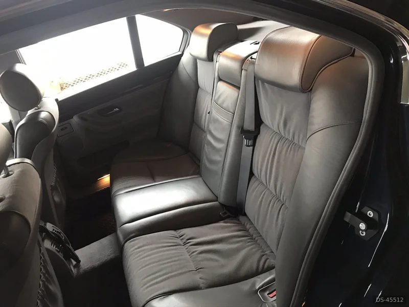 1995 BMW 730 in Roma 3