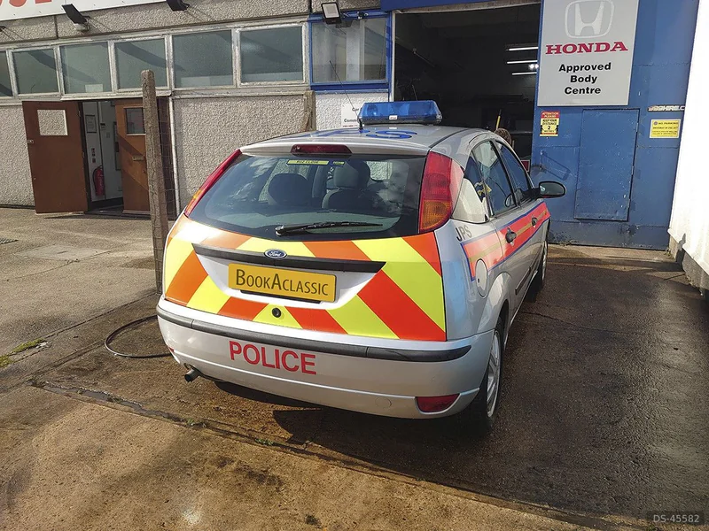 2003 Ford Focus in Guildford 4