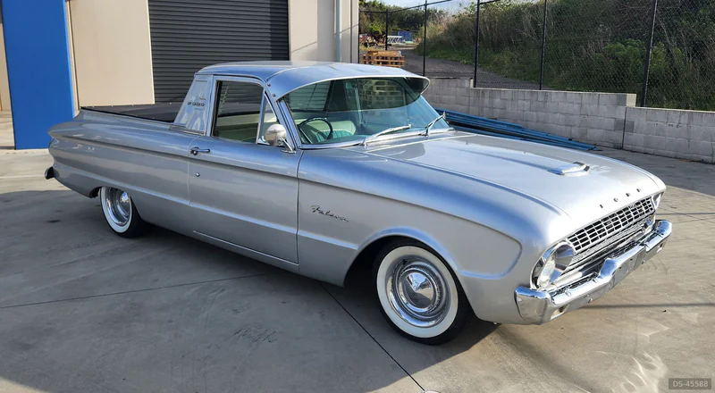 1961 Ford Xk Falcon in Port Kembla 2
