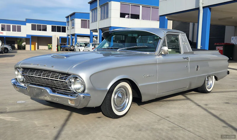 1961 Ford Xk Falcon in Port Kembla 3