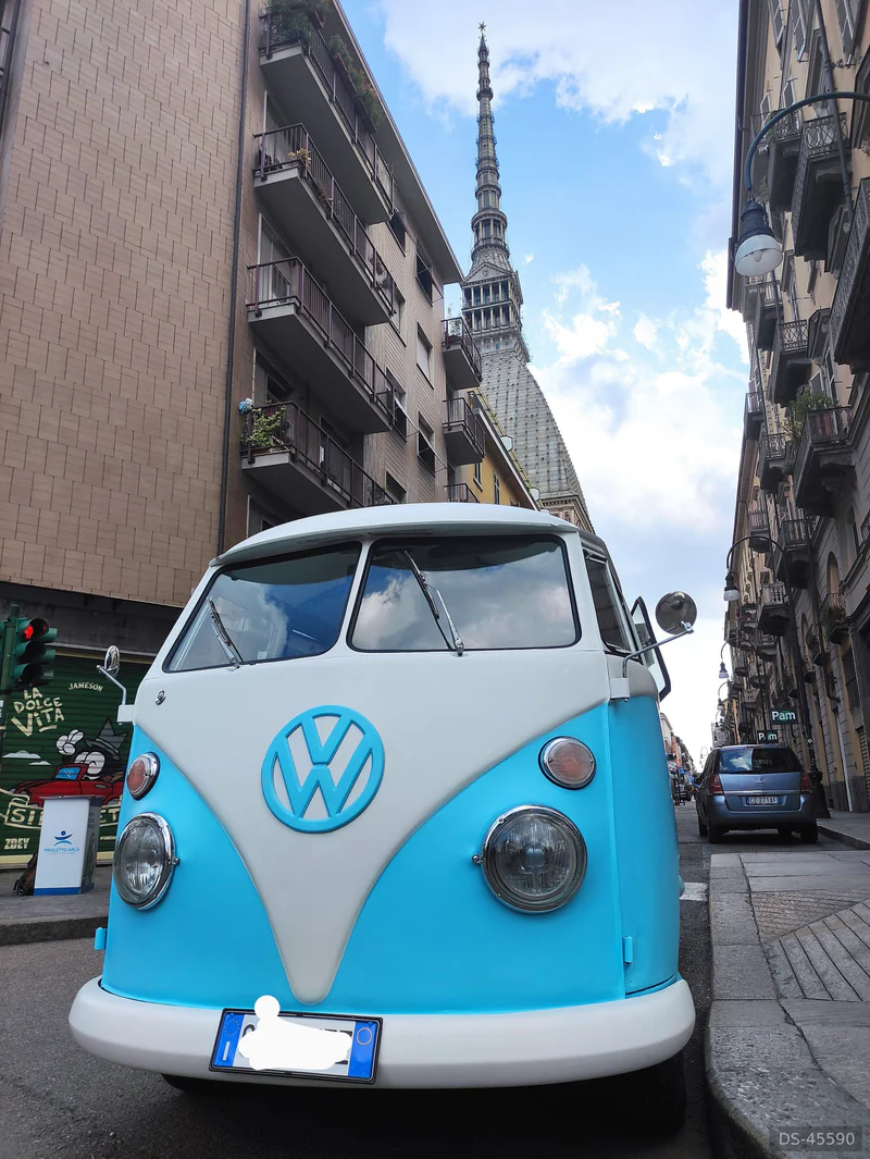 1971 Volkswagen T1 in Nichelino 12