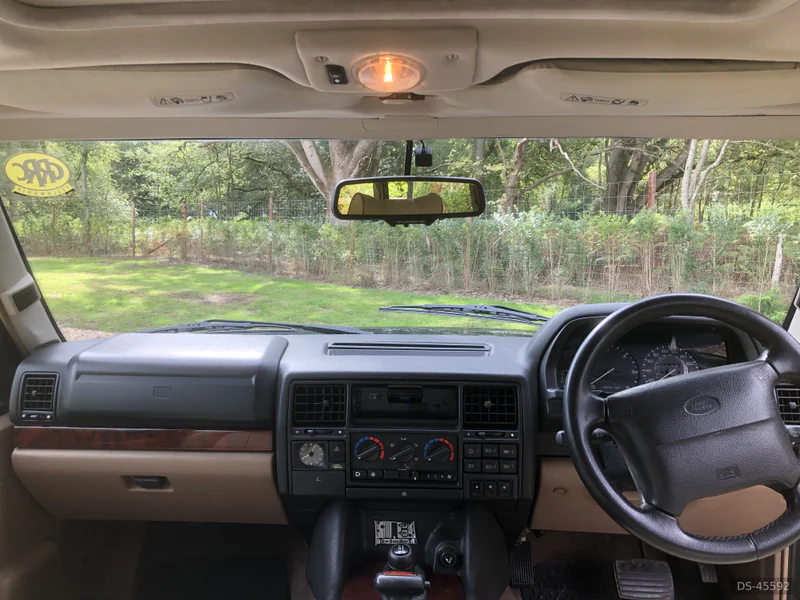 1994 Land Rover Range Rover Vogue Se in Newbury 5