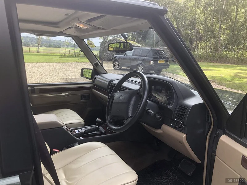 1994 Land Rover Range Rover Vogue Se in Newbury 6