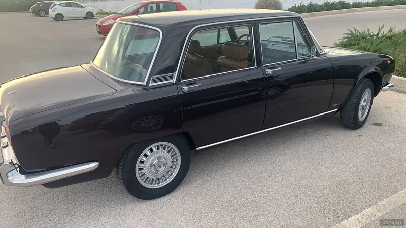 1982 Alfa Romeo 2000 Berlina in Ostuni 3