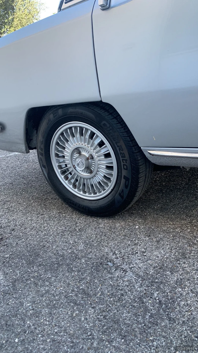1982 Alfa Romeo 2000 Berlina in Ostuni 4