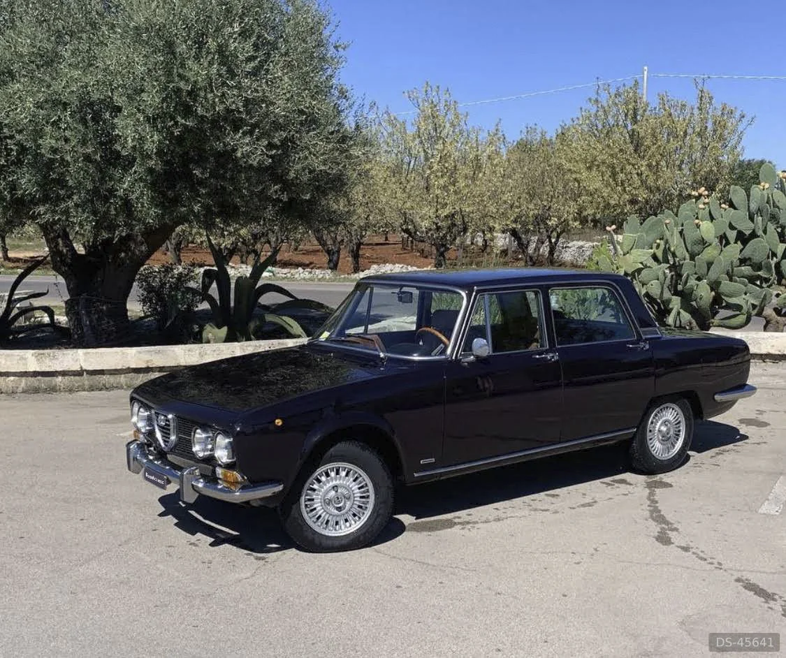 1982 Alfa Romeo 2000 Berlina