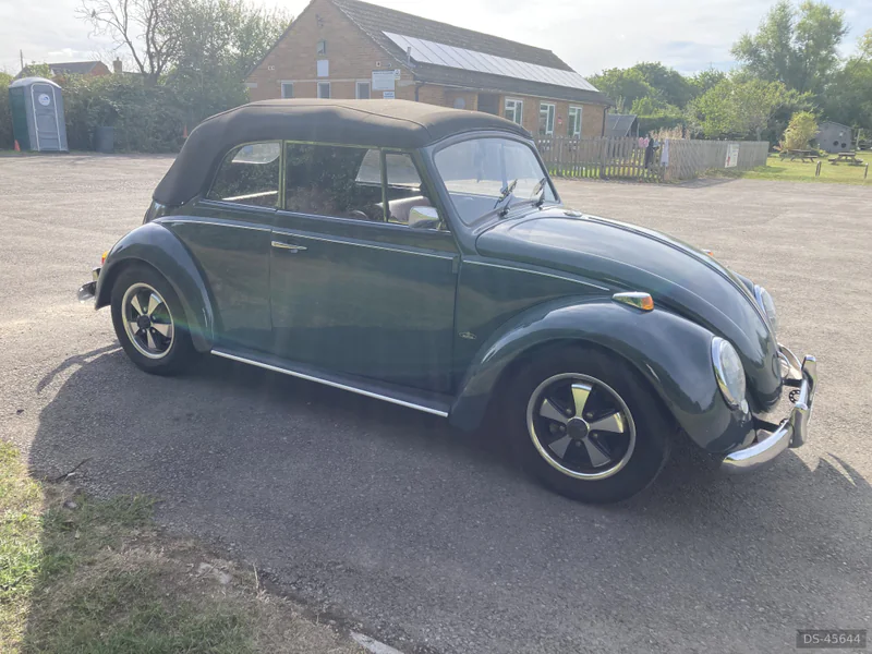 1969 Volkswagen Beetle Convertible Karmann Cabriolet in Saul 10
