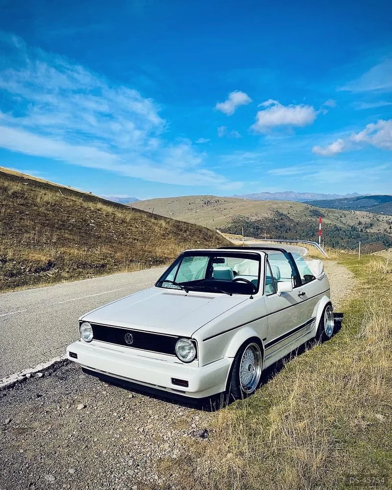 1990 Volkswagen Golf Mk1 Cabrio in Viladecans 2