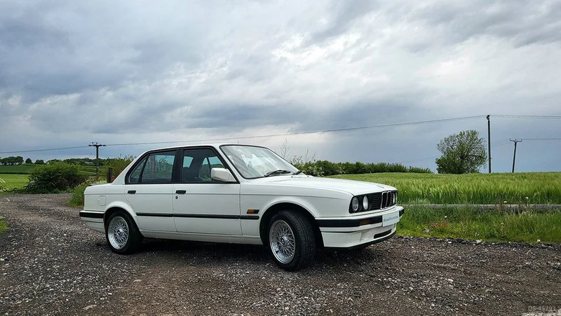 1990 BMW E30 in North Yorkshire 5