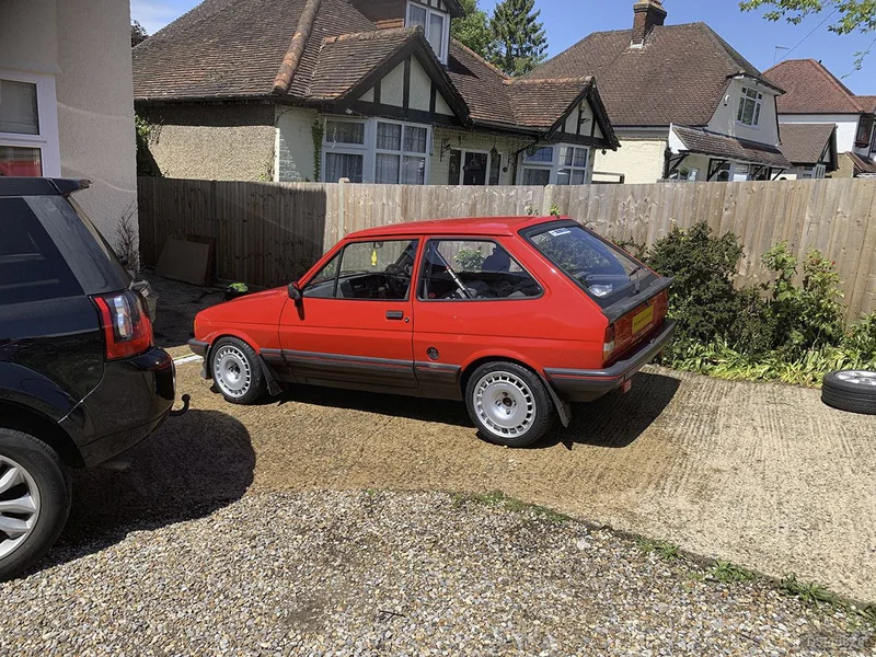 1985 Ford Fiesta in London 9