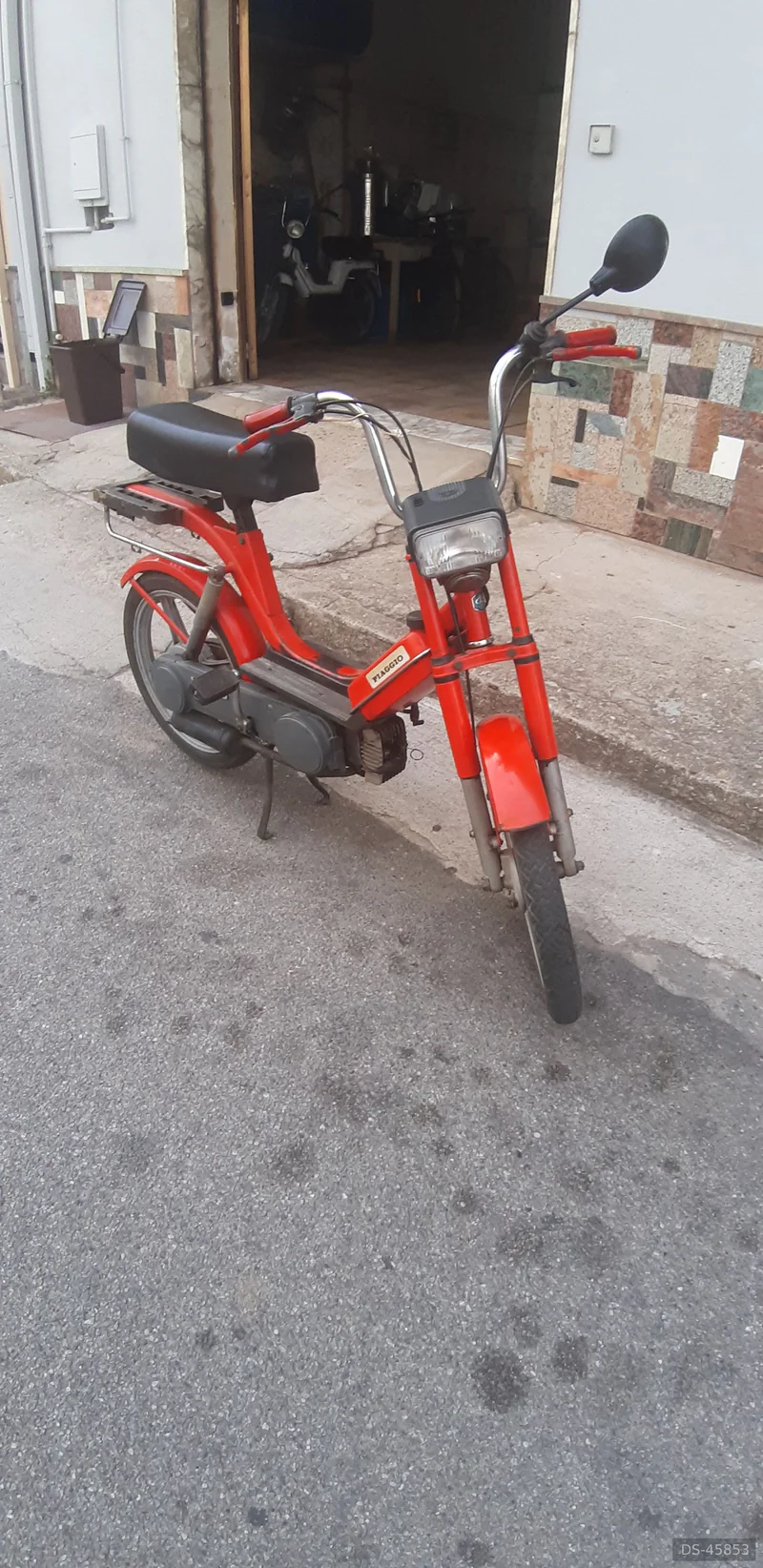 1982 Piaggio Bravo in Roma 2