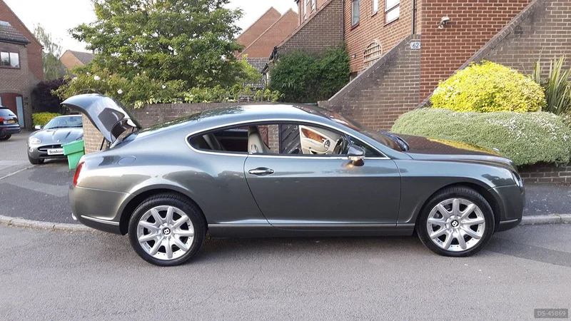 2004 Bentley Continental Gt in London 3