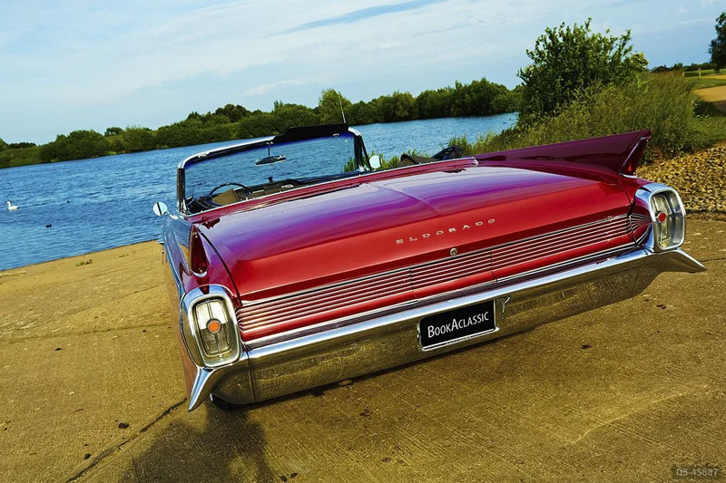 1962 Cadillac Eldorado Biarritz in Ilford 2