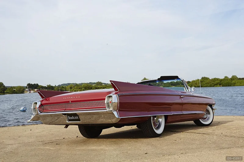1962 Cadillac Eldorado Biarritz in Ilford 4