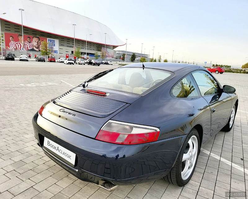 1997 Porsche Carrera 911 in Madrid 9