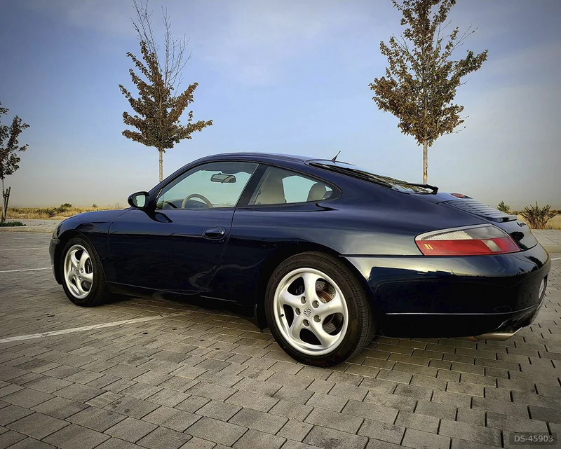 1997 Porsche Carrera 911