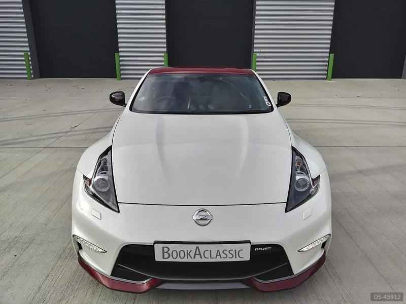 2017 Nissan 370z Nismo in Surrey 2
