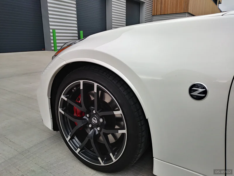 2017 Nissan 370z Nismo in Surrey 7