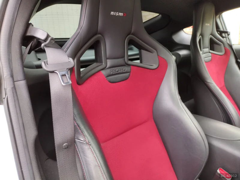 2017 Nissan 370z Nismo in Surrey 9