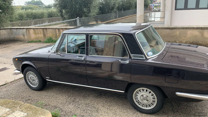 1972 Alfa Romeo 2000 Berlina in Ostuni 3