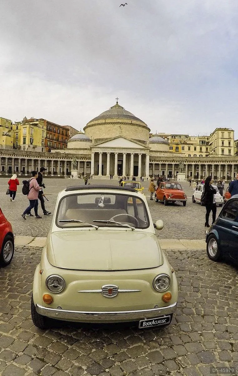 1966 Fiat 500 F in Napoli 2
