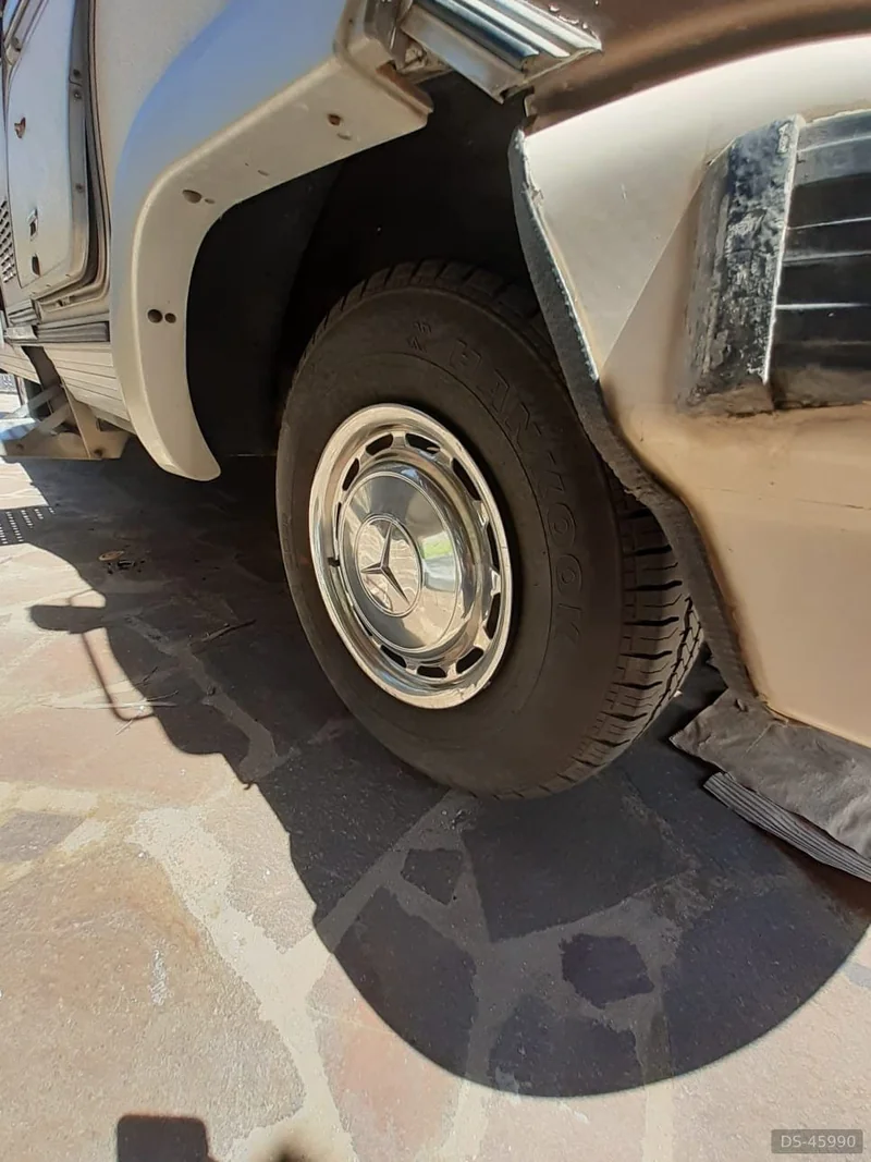 1983 Hymer 660s in Roma 5