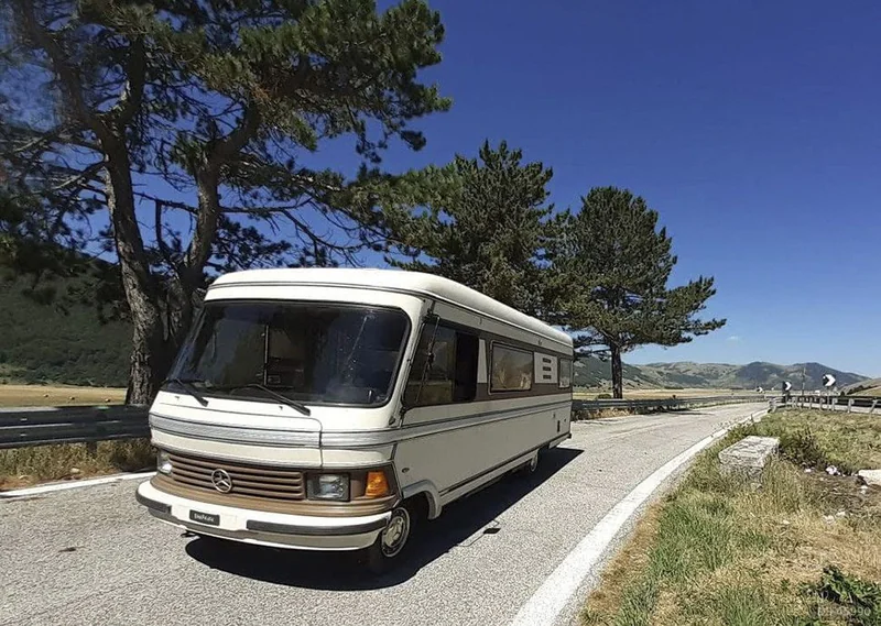 1983 Hymer 660s in Roma
