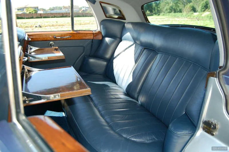 1957 Rolls-Royce Silver Cloud L in Póvoa De Varzim 2
