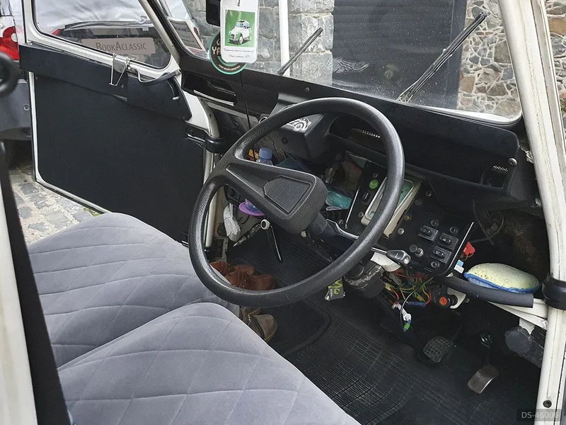 1987 Citroen 2cv6 Dolly in Bondi Beach 7