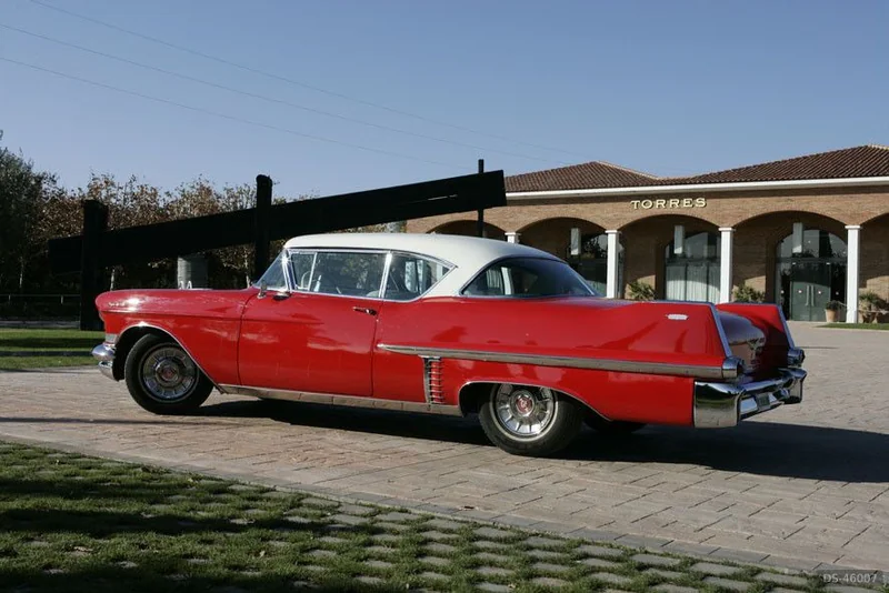 1957 Cadillac Coupé deVille in Vilafranca Del Penedès 2