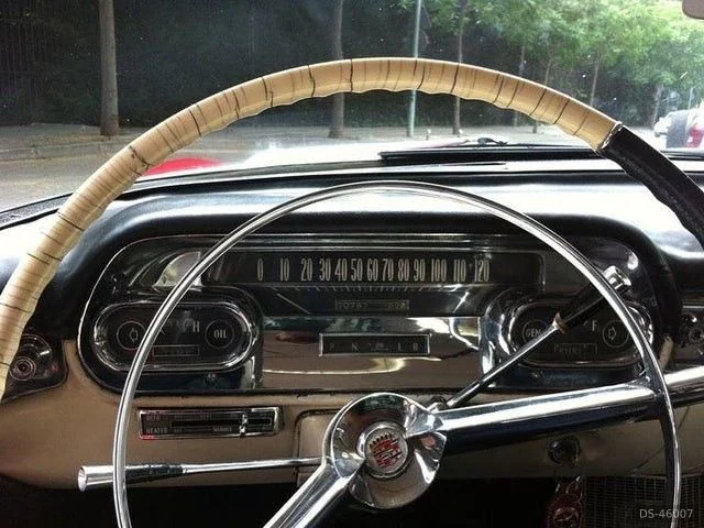 1957 Cadillac Coupé deVille in Vilafranca Del Penedès 6