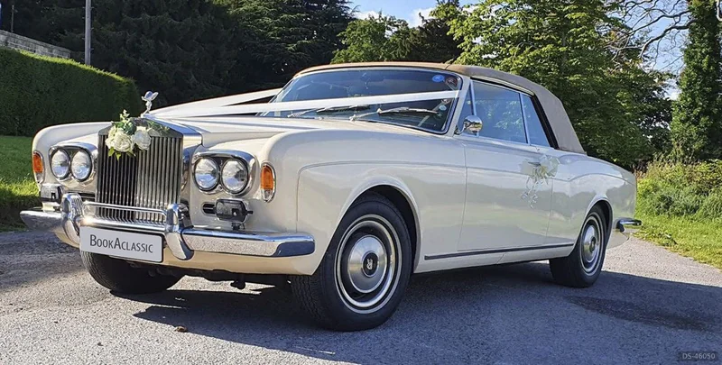 1972 Rolls-Royce Corniche in Barnsley 7