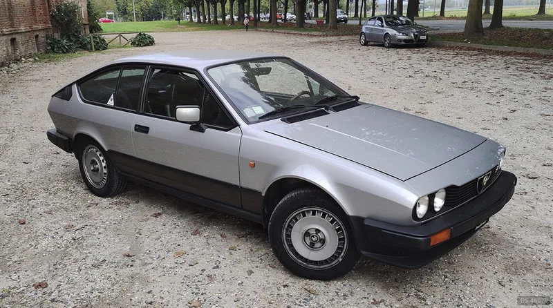 1983 Alfa Romeo Gtv 2.0 in Torino 3