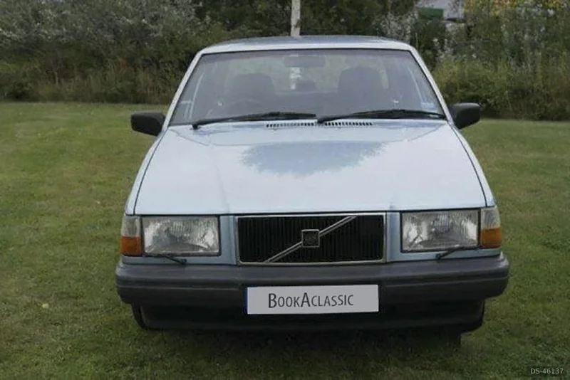 1990 Volvo 740gle in Barnsley 2