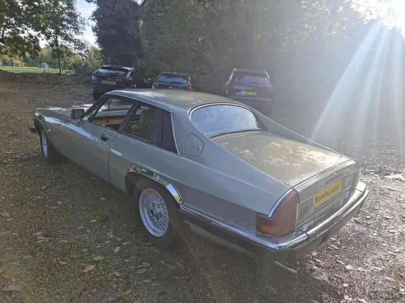 1988 Jaguar Xjs in Bagshot 4