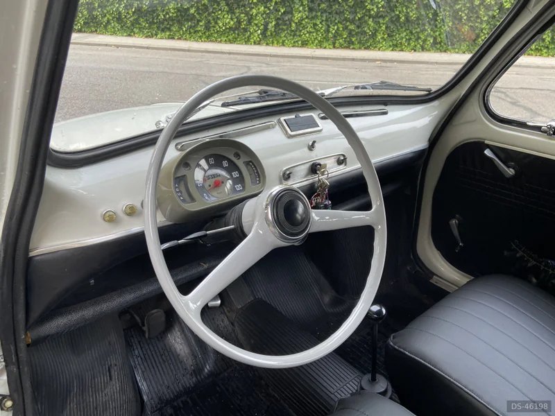 1970 Seat 600 E in Madrid 5