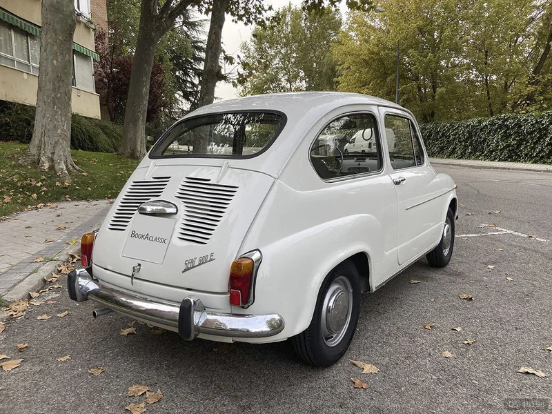 1970 Seat 600 E in Madrid 8