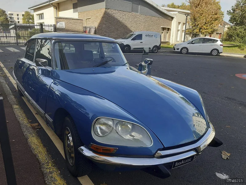 1973 Citroen Ds in Paris 9