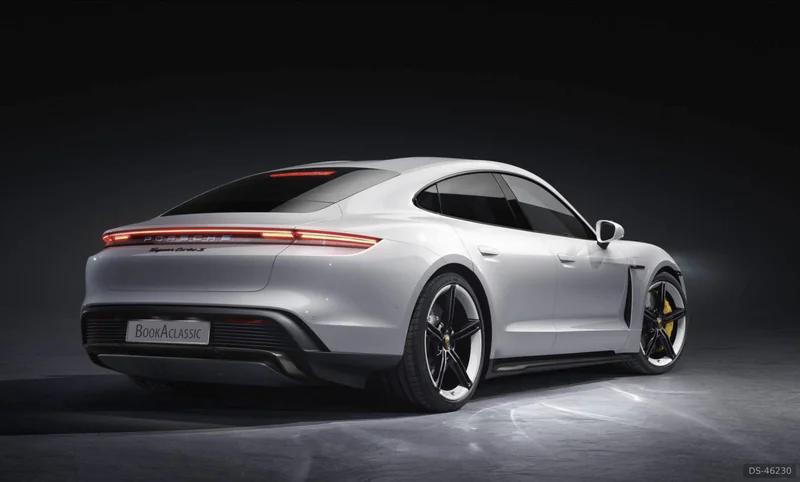 2022 Porsche Taycan in Mentana 2