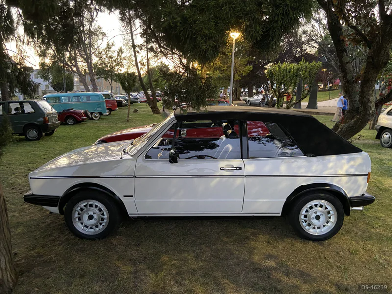 1986 Volkswagen Golf Mk1 Cabriolet in Vila Nova de Gaia 2