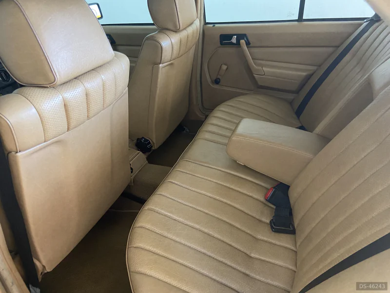 1984 Mercedes-Benz 190d Automatic in Vila Nova De Gaia 4