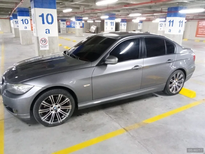 2012 BMW 320 D in Barranquilla 2