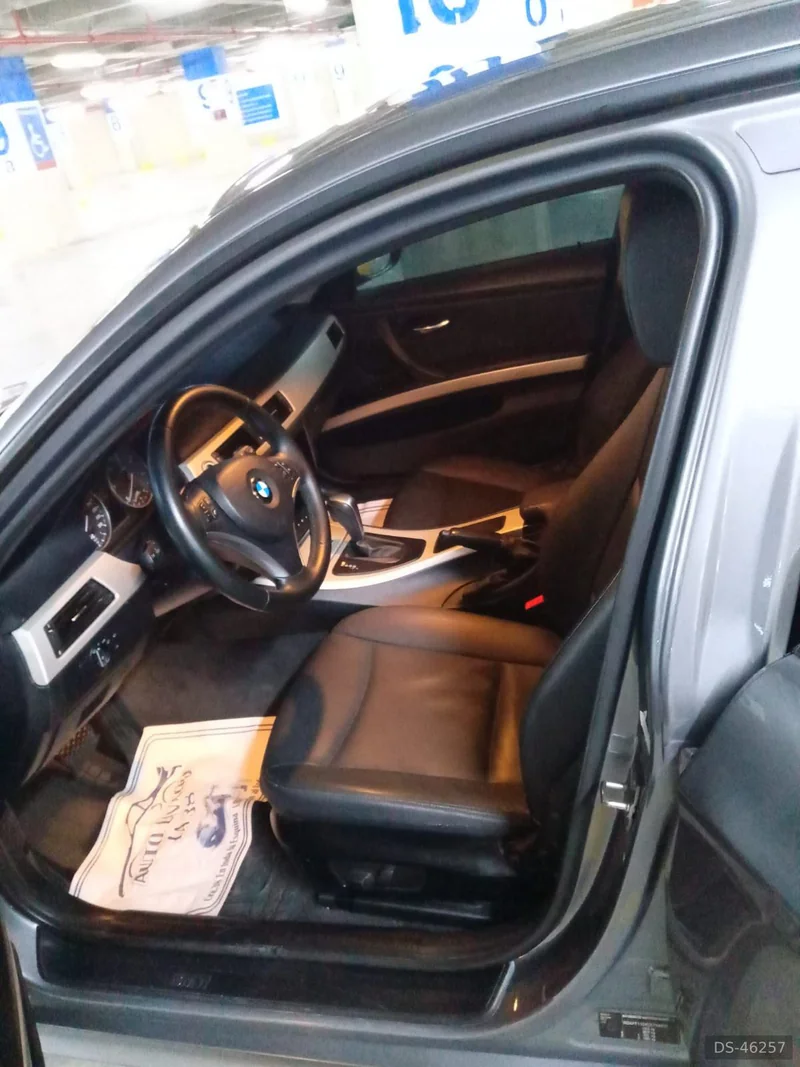 2012 BMW 320 D in Barranquilla 5