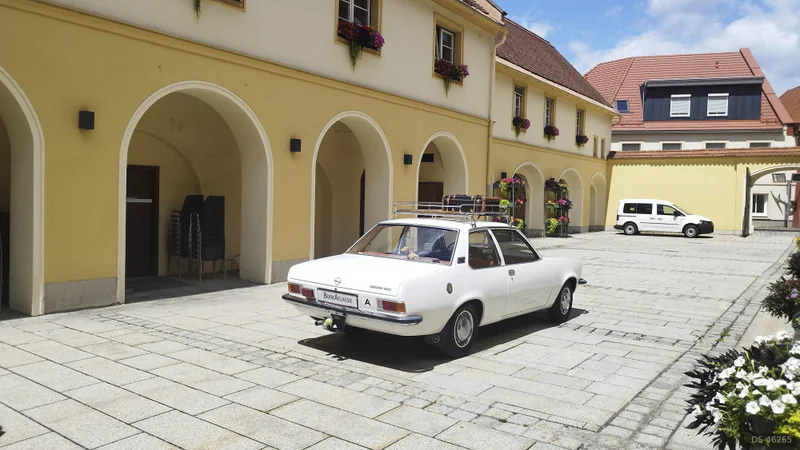 1975 Opel Rekord D in Bruck An Der Mur 4